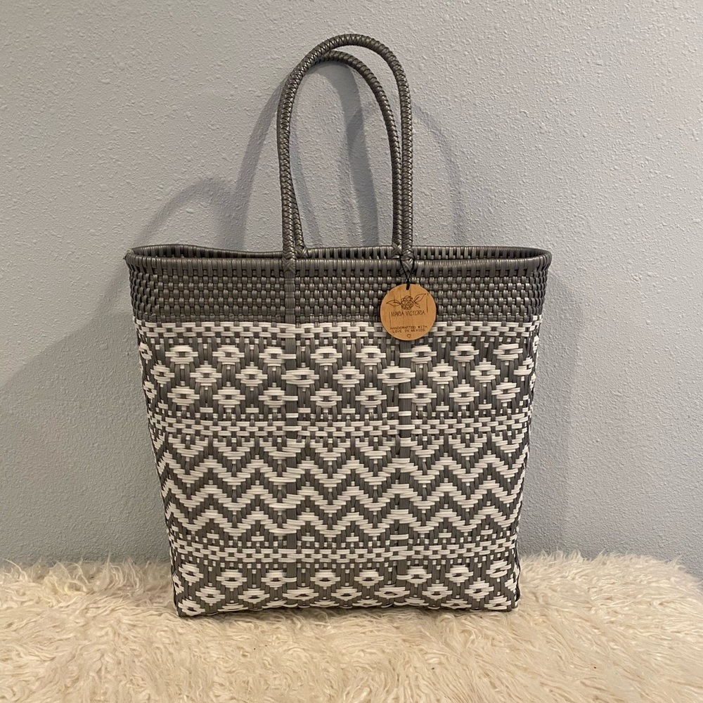 Beach tote